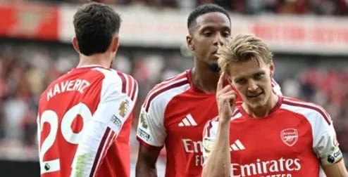 Arsenal fight back to sink Chelsea 2-1 1 IMG 20260906 WA03222