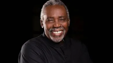 Olu Jacobs