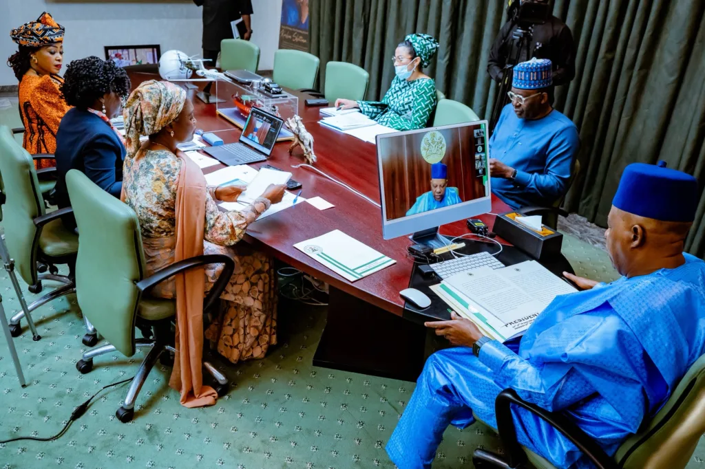 FG, states to jointly fund CNG, electric vehicles to cut transport fares 4 b3506fb7 a807 4342 ad2a 694a4829cbd7