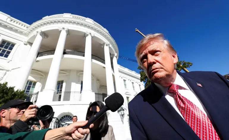 Trump’s approval ratings plummet: what that means for the US midterms 1 reuters 6ad67444 1792439365